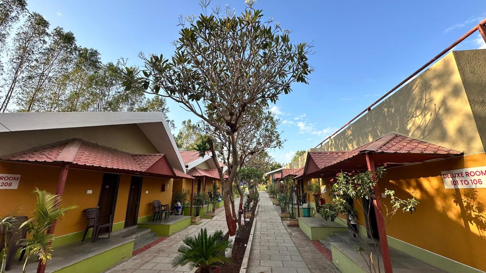 Lion Park Hotel & Resorts Sasan Gir Exterior foto